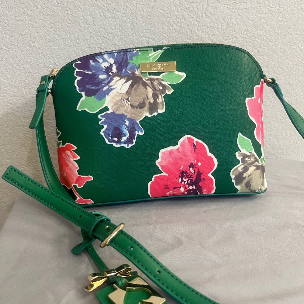 NWOT Kate Spade Green Floral Crossbody